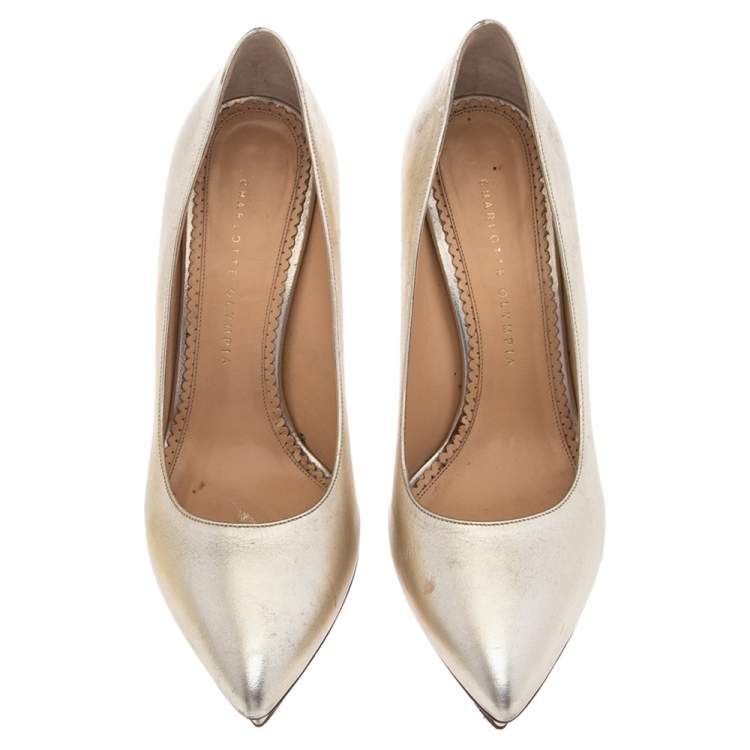 مملوكة مسبقًا Charlotte Olympia Metallic Gold Leather Monroe Pointed Toe Pumps Size 41