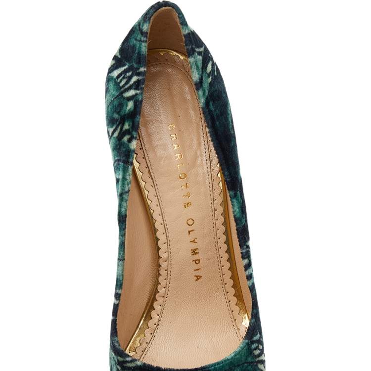 Pre Owned Charlotte Olympia Green Printed Velvet Dolly Platform Pumps Size 36