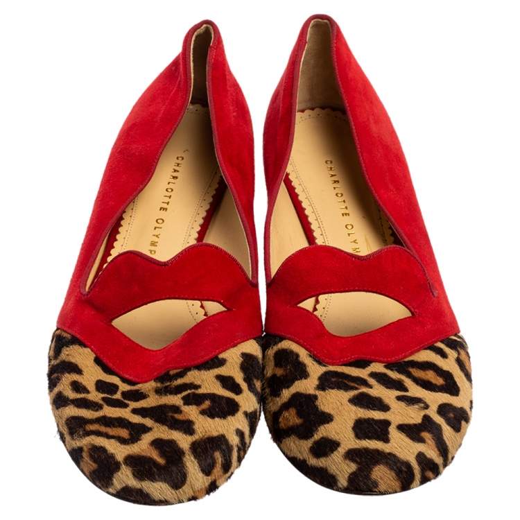 Pre Owned Charlotte Olympia Red/Brown Leopard Print Calfhair and Suede Bisoux Lip Ballet Flats Size 41