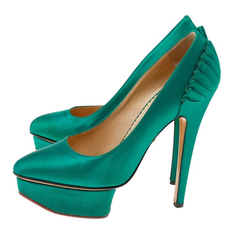 Pre Owned Charlotte Olympia Green Satin Paloma Platform Pumps Size 35.5