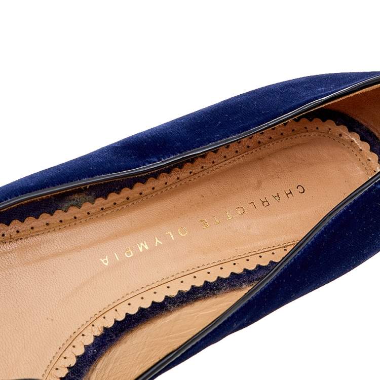 Pre Owned Charlotte Olympia Navy Blue Velvet Kitty Ballet Flats Size 40.5