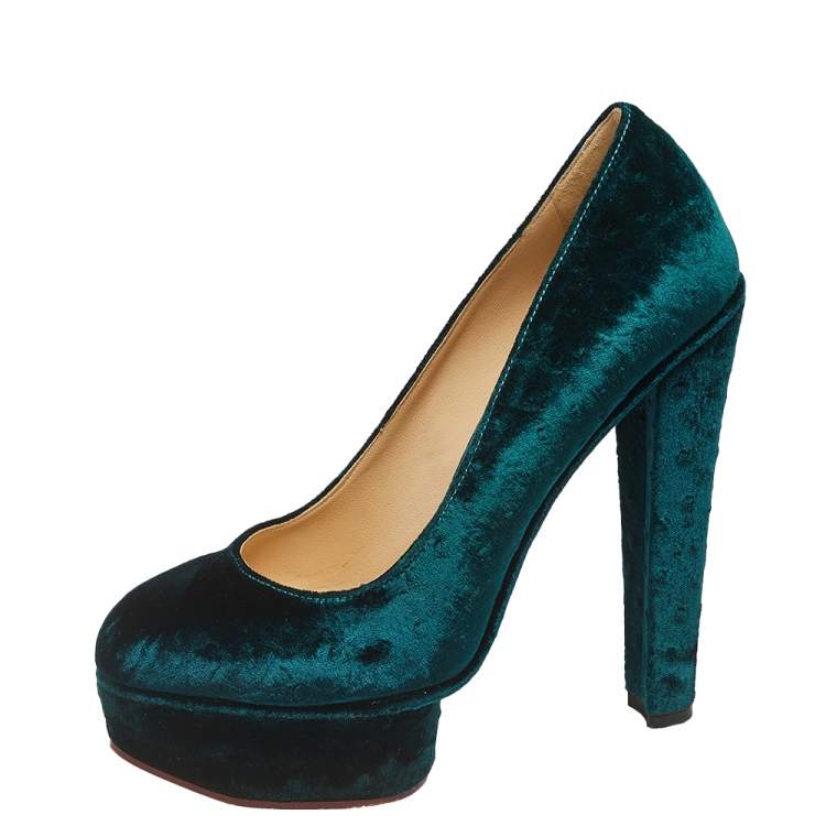 Pre Owned Charlotte Olympia Green Textured Velvet Dolly Platform Pumps Size 39