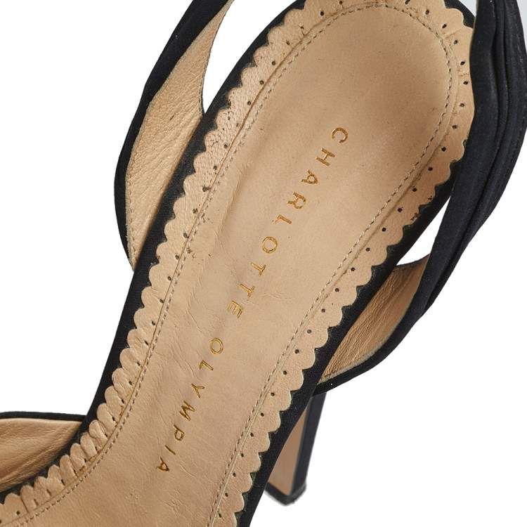 مملوكة مسبقًا Charlotte Olympia Black Satin Bruce Enamel Leopard Platform Sandals Size 38.5