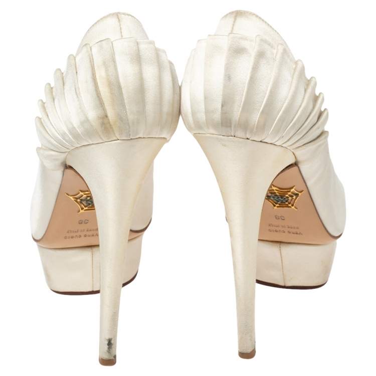 Pre Owned Charlotte Olympia Ivory Satin Masako Platform Pumps Size 38 