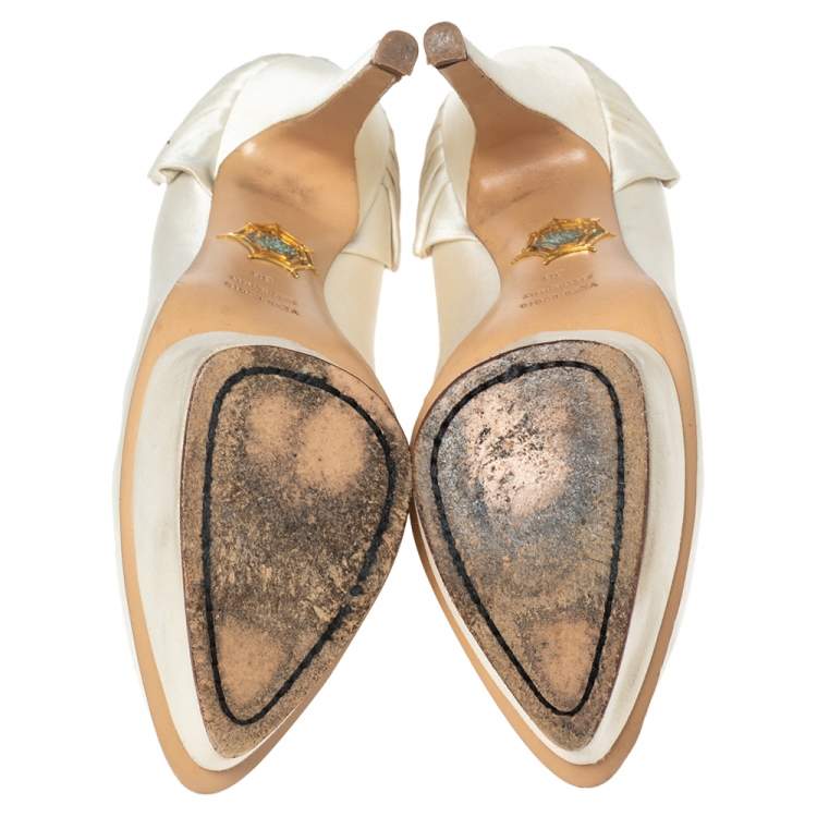 Pre Owned Charlotte Olympia Ivory Satin Masako Platform Pumps Size 38 