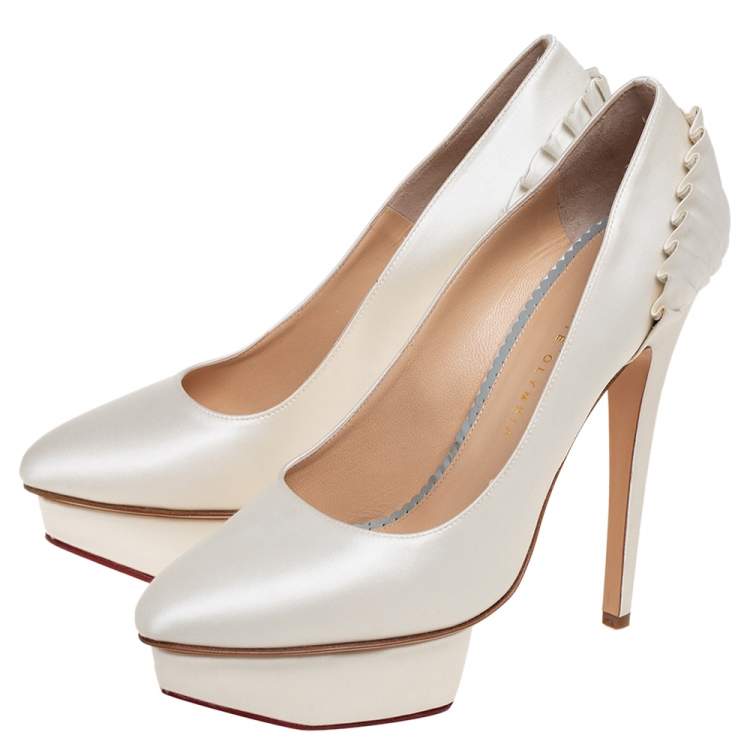 Pre Owned Charlotte Olympia White Satin Dolly  Pumps Size 39.5