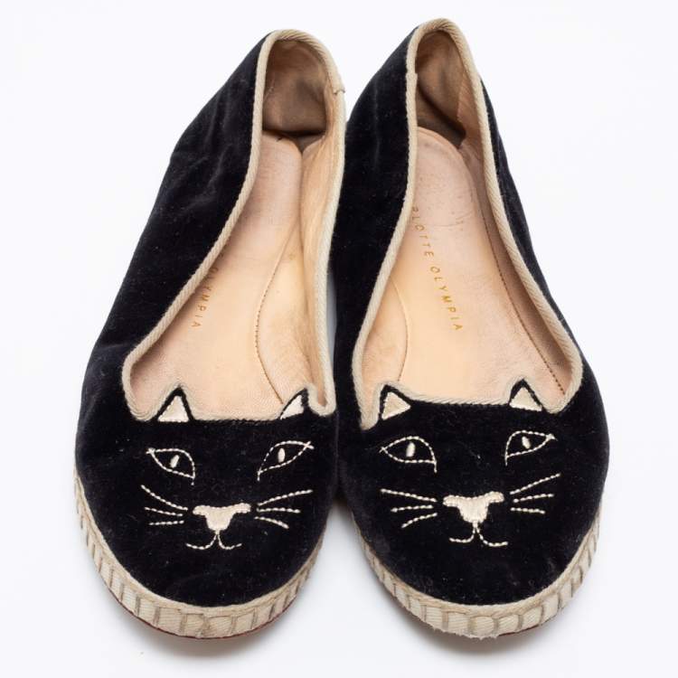Pre Owned Charlotte Olympia Black Velvet Kitty Slip On Flats Size 38