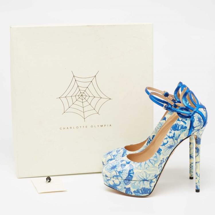 Pre Owned Charlotte Olympia Blue/White Ming Koi Carp Print Patent Leather Ankle Strap Pumps 39