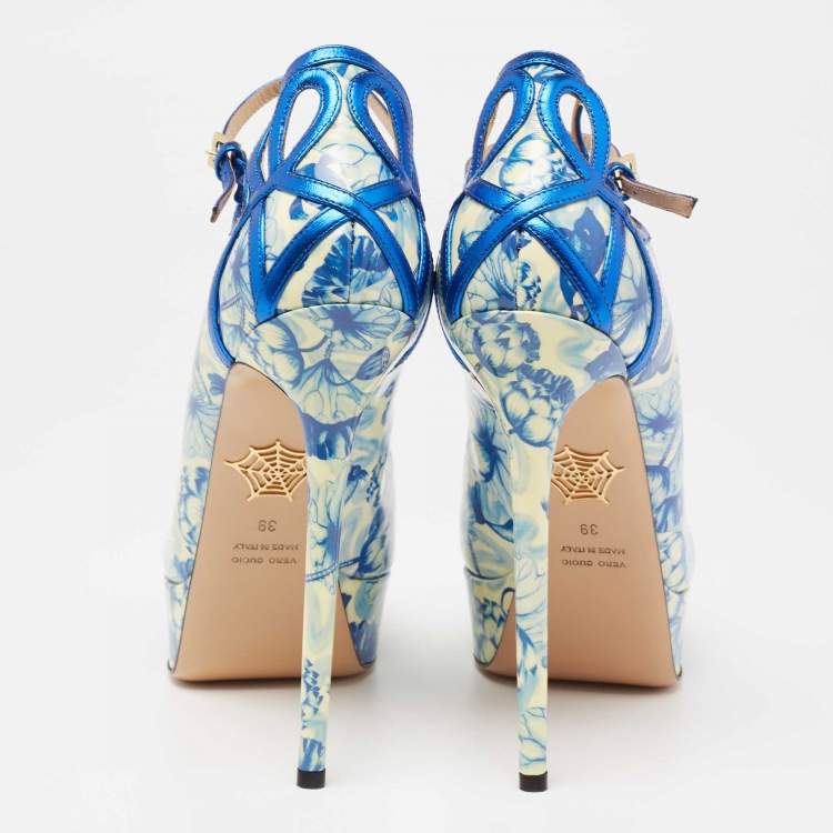 Pre Owned Charlotte Olympia Blue/White Ming Koi Carp Print Patent Leather Ankle Strap Pumps 39