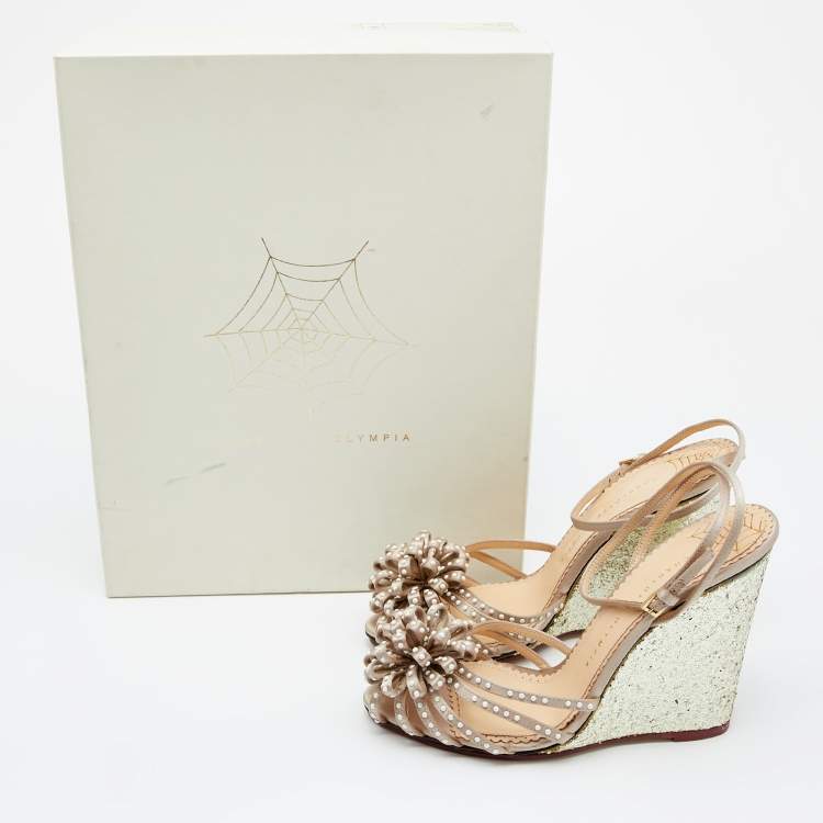 مملوكة مسبقًا Charlotte Olympia Beige Satin Embellished Wedge Sandals Size 40