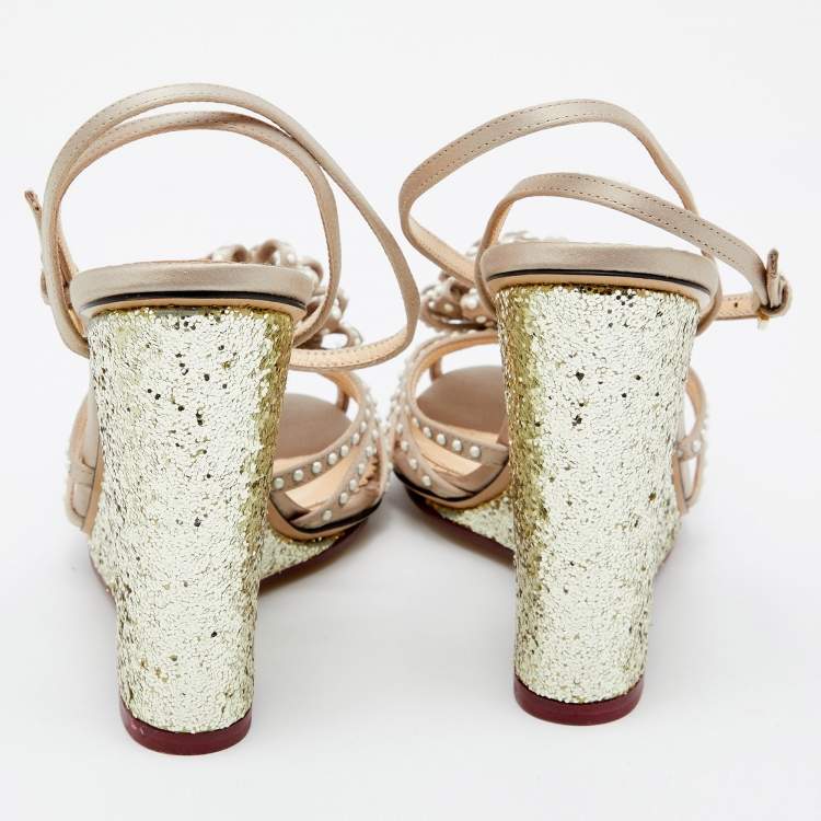 مملوكة مسبقًا Charlotte Olympia Beige Satin Embellished Wedge Sandals Size 40