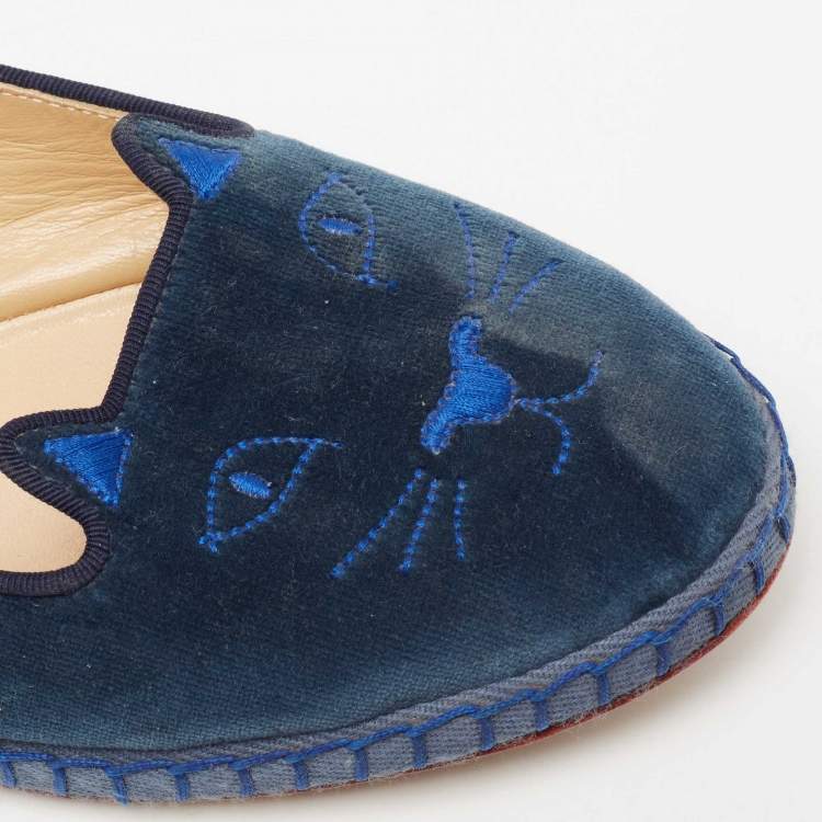 Pre Owned Charlotte Olympia Blue Velvet Kitty Smoking Slippers Size 39