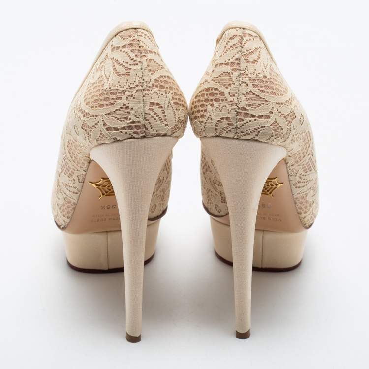 Pre Owned Charlotte Olympia Cream Lace Polly Platform Pumps Size 38.5