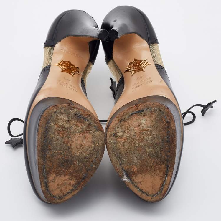 مملوكة مسبقًا Charlotte Olympia Black Mesh and Leather Platform Ankle Booties Size 36