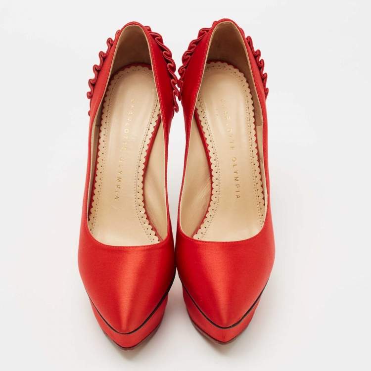 Pre Owned Charlotte Olympia Red Satin Paloma Fan Pleat Pumps Size 35.5