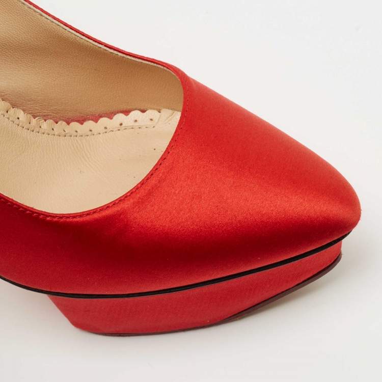 Pre Owned Charlotte Olympia Red Satin Paloma Fan Pleat Pumps Size 35.5