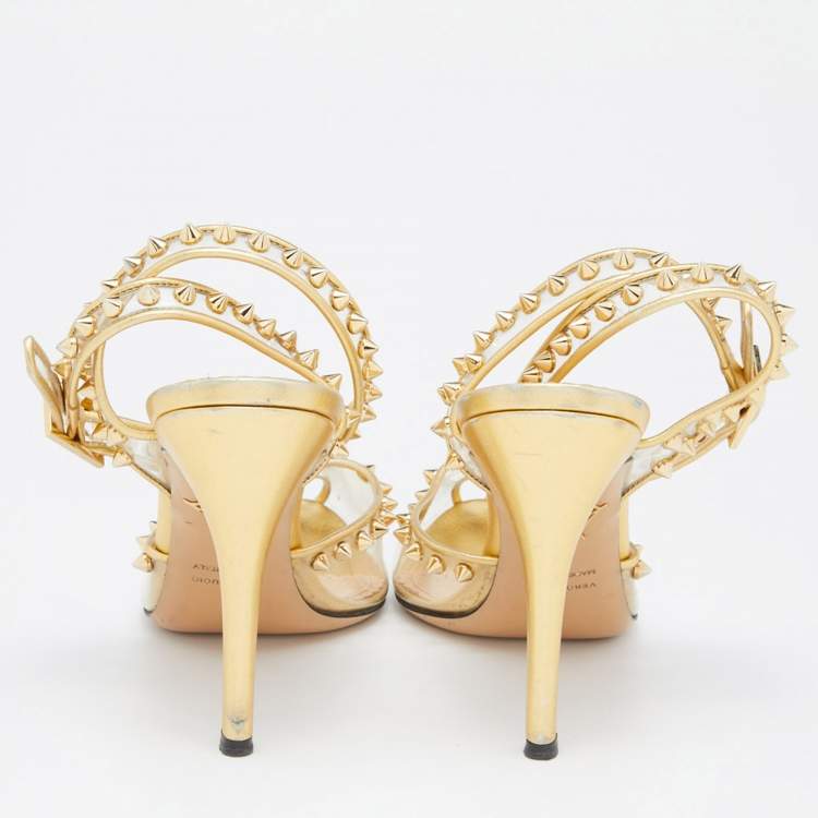 مملوكة مسبقًا Charlotte Olympia Gold Studded PVC and Leather Soho Peep Toe Sandals Size 38