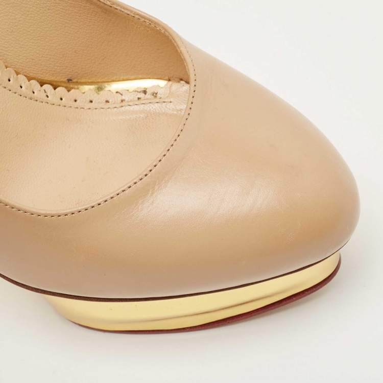 مملوكة مسبقًا Charlotte Olympia Beige Leather Dolly Platform Pumps Size 38.5