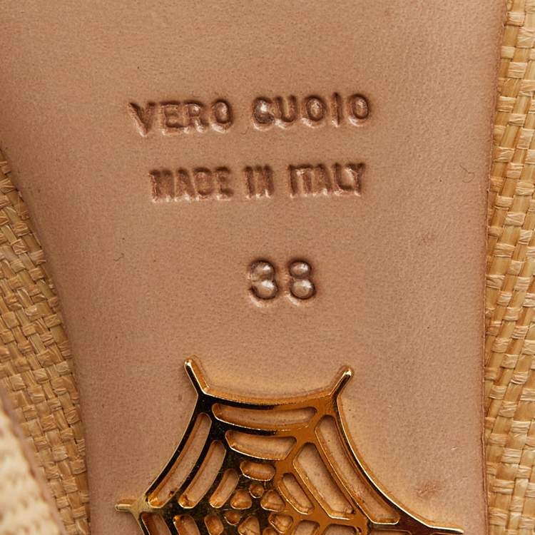 Pre Owned Charlotte Olympia Beige Raffia Platform Pumps Size 38