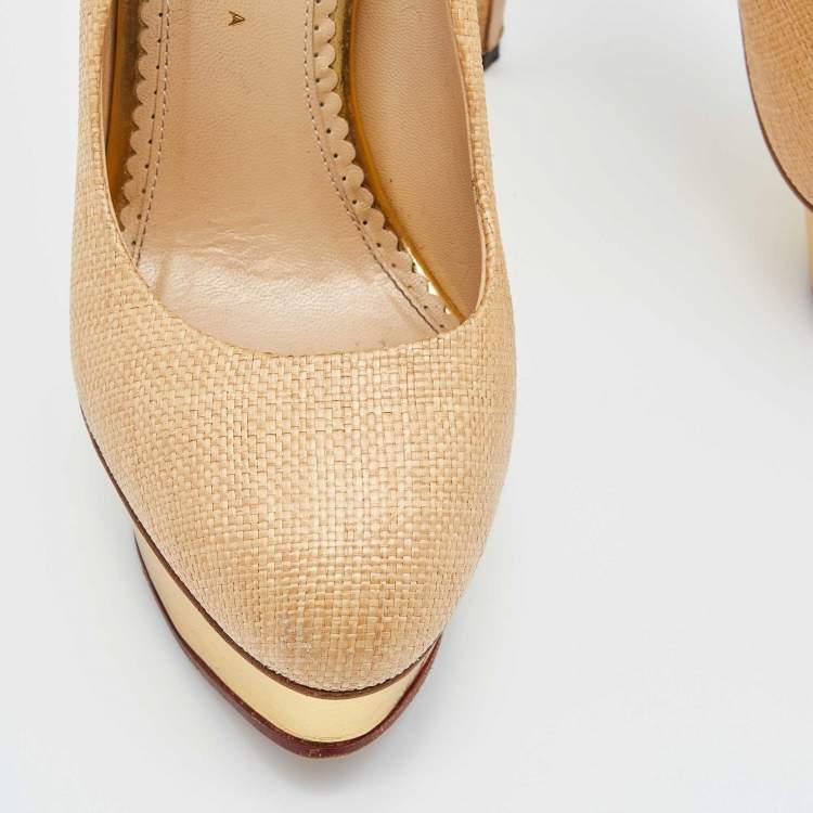 Pre Owned Charlotte Olympia Beige Raffia Platform Pumps Size 38