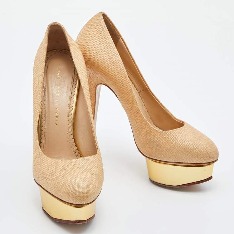 Pre Owned Charlotte Olympia Beige Raffia Platform Pumps Size 38