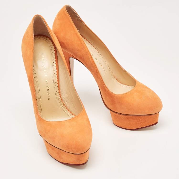 Pre Owned Charlotte Olympia Orange Suede Dolly Pumps Size 37
