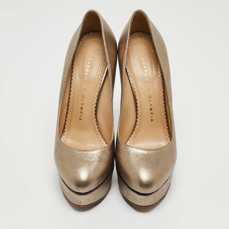 Pre Owned Charlotte Olympia Metallic Leather Dolly Platform Pumps Size 36.5