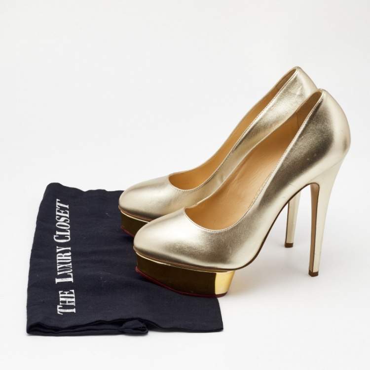 Pre Owned Charlotte Olympia Gold Leather Dolly Platform Pumps Size 40.5