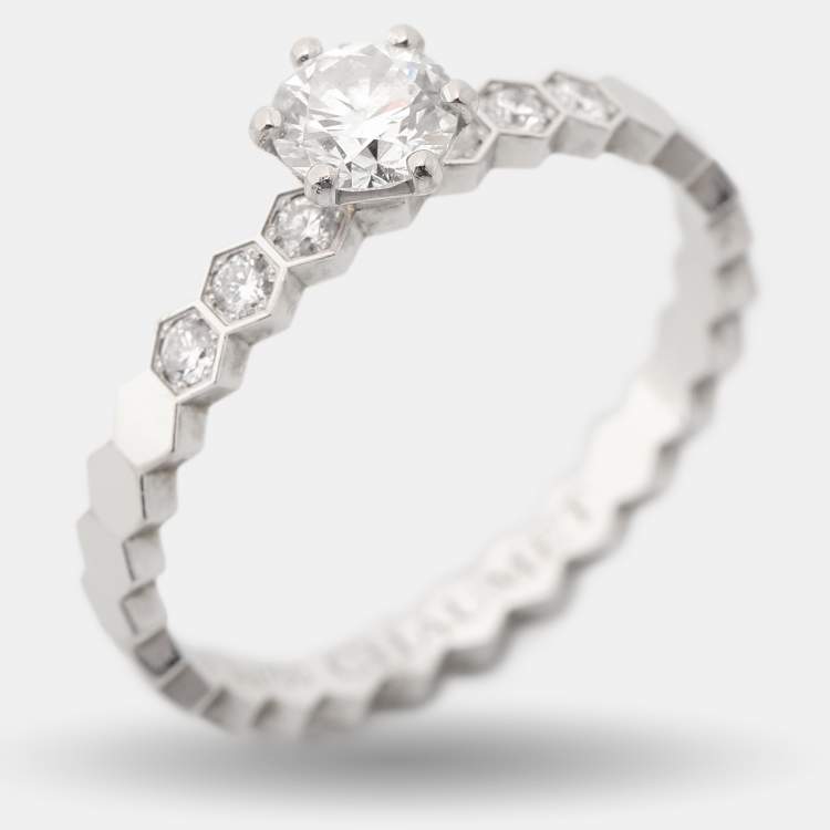 Pre Owned Chaumet Bee My Love Solitaire 0.33ct Diamond 18K White Gold Ring Size 51
