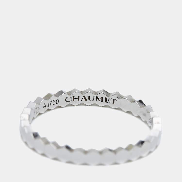 Pre Owned Chaumet Bee My Love 18K White Gold Band Ring Size 58