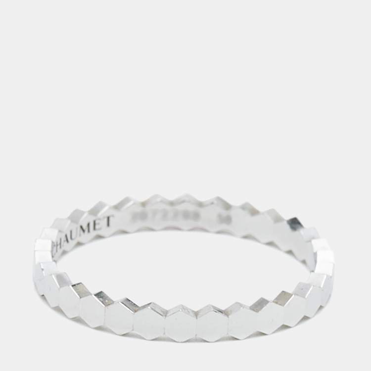 Pre Owned Chaumet Bee My Love 18K White Gold Band Ring Size 58