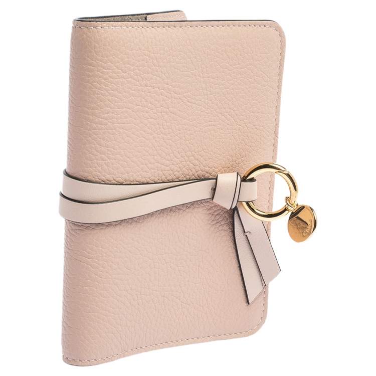 Pre Owned Chloe Peach Leather Passport Holder