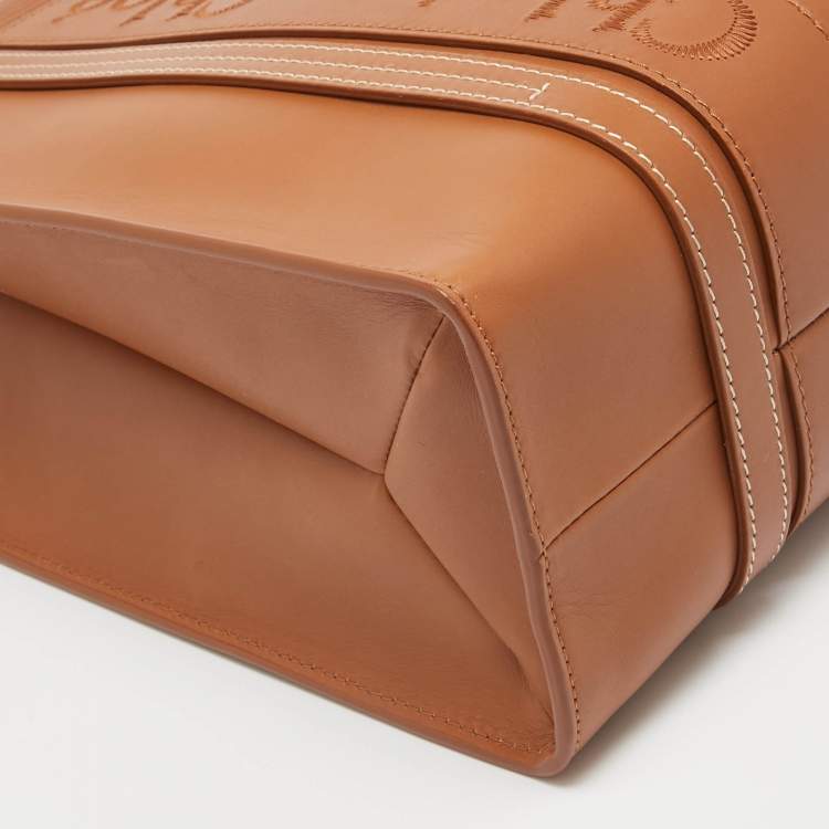 Pre Owned Chloe Caramel Leather Medium Woody Tote