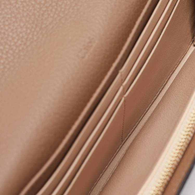 Pre Owned Chloe Brown Grained Leather Alphabet Flap Continental Wallet
