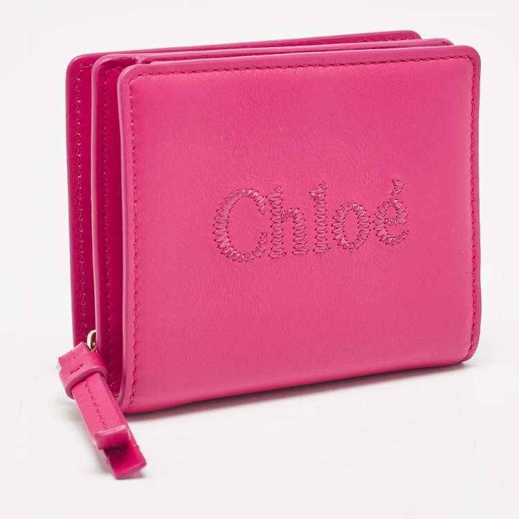 Pre Owned Chloé Fuchsia Leather Sense Compact Wallet