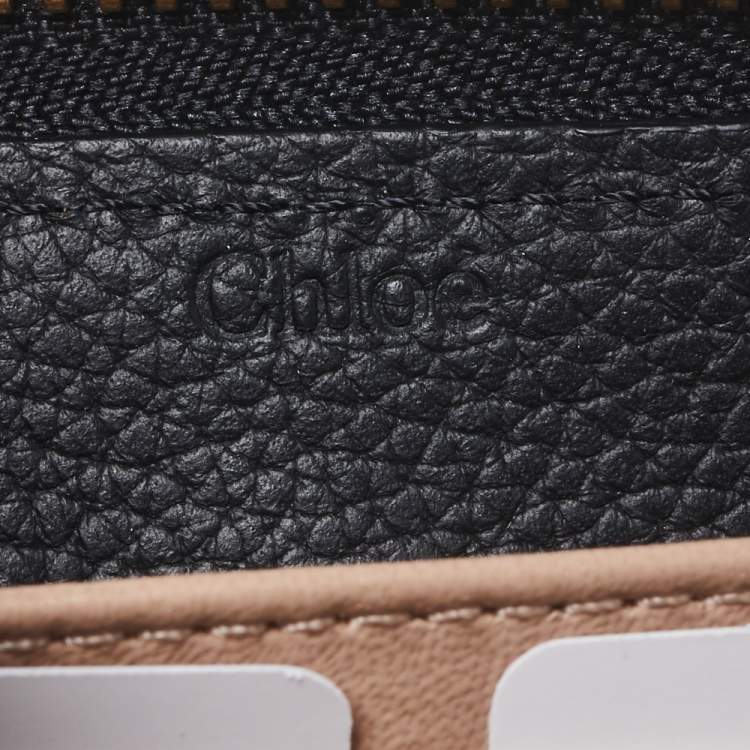 Pre Owned Chloe Black Leather Georgia Zipped Around Wallet
