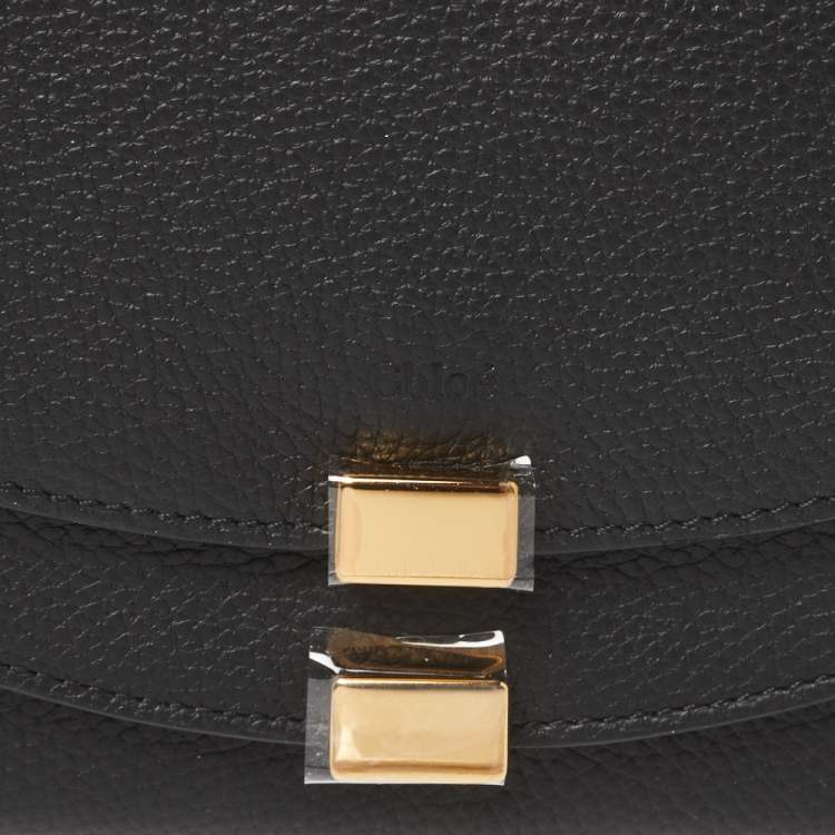 Pre Owned Chloe Black Leather Georgia Zipped Around Wallet