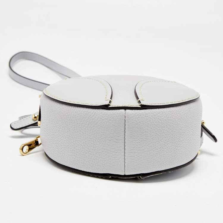 Pre Owned Chloé Grey Leather Daria Crossbody Bag