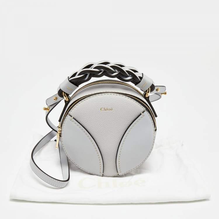 Pre Owned Chloé Grey Leather Daria Crossbody Bag