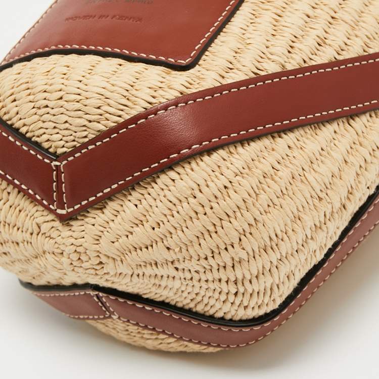 Pre Owned Chloe Brown/Beige Raffia and Leather Small Basket Bag