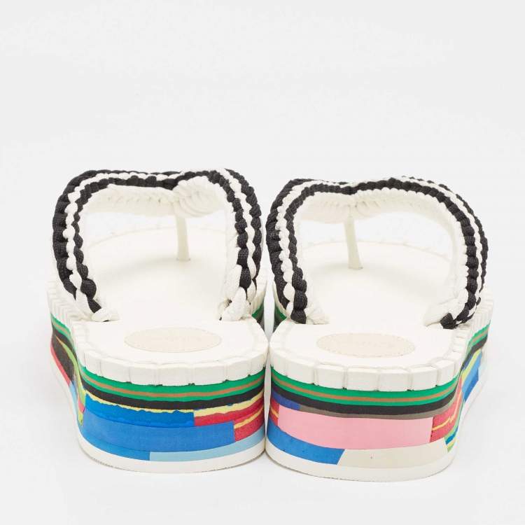 مملوكة مسبقًا Chloe Black/White Woven Fabric Lou Thong  Sandals Size 40