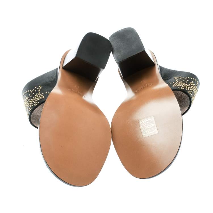 مملوكة مسبقًا Chloe Black Leather Studded Sandals Size 36