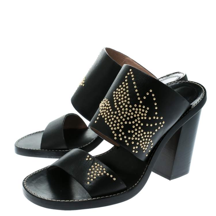 مملوكة مسبقًا Chloe Black Leather Studded Sandals Size 36