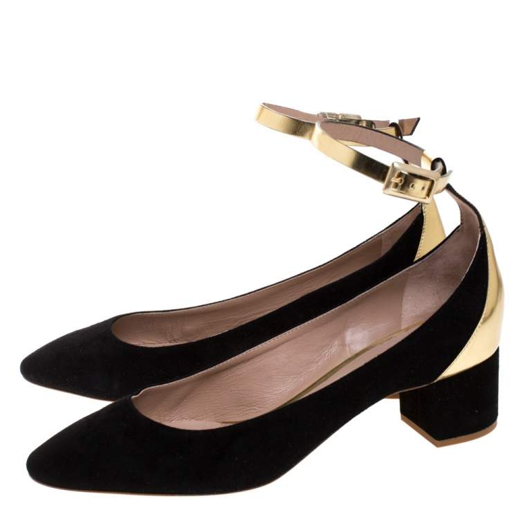 مملوكة مسبقًا Chloe Black Suede And Gold Leather Block Heel Ankle Strap Pumps Size 39