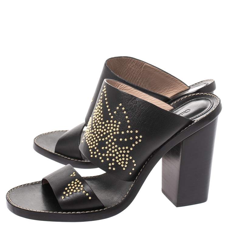 مملوكة مسبقًا Chloe Black Studded Leather Slide Sandals Size 38.5