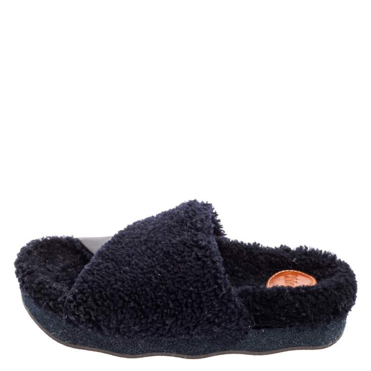 Pre Owned Chloe Navy Blue/Black Shearling Fur and Leather Platform Flat Slides Size 38