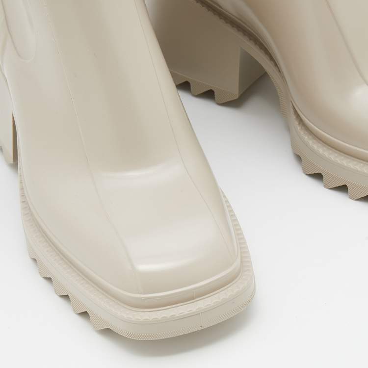 Pre Owned Chloe Nomad Beige Rubber Betty Rain Boots Size 39