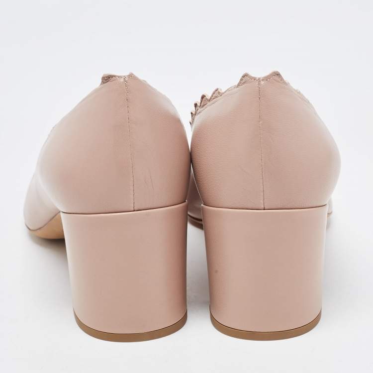 Pre Owned  Chloe Dusty Pink Leather Scalloped Block Heel Pumps Size 40