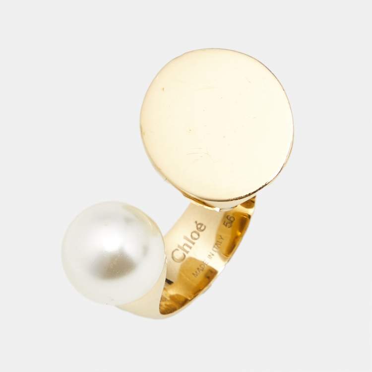 Pre Owned Chloé Darcey Faux Pearl Gold Tone Ring Size 57