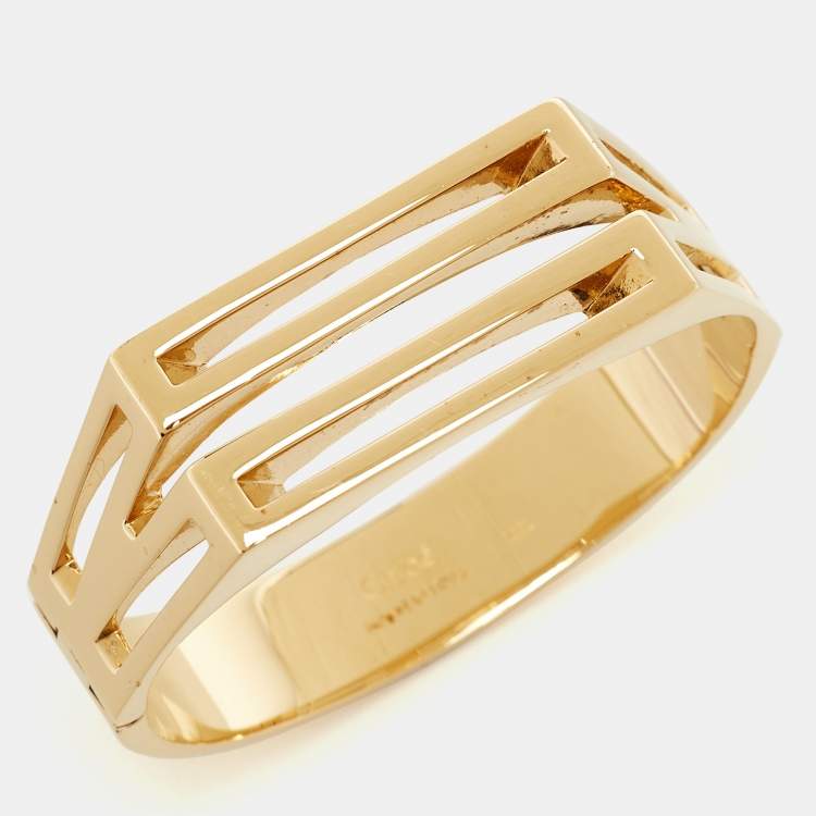Pre Owned Chloé Gold Tone Bracelet M/L
